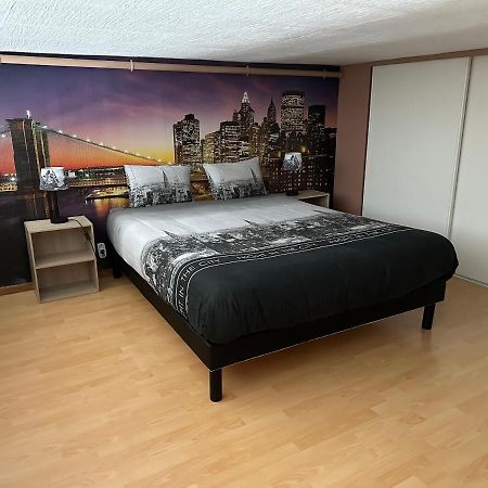 T2 Duplex Chez Lelie Home Limoges Esterno foto